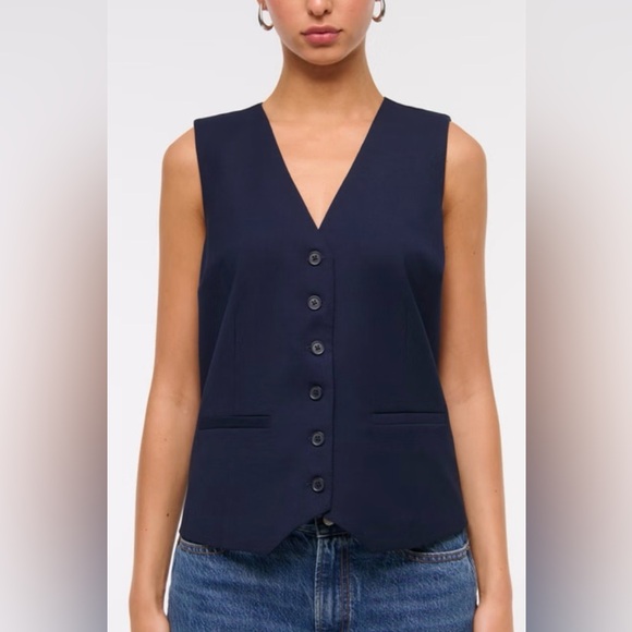 Abercrombie and fitch button up vest - Picture 1 of 7